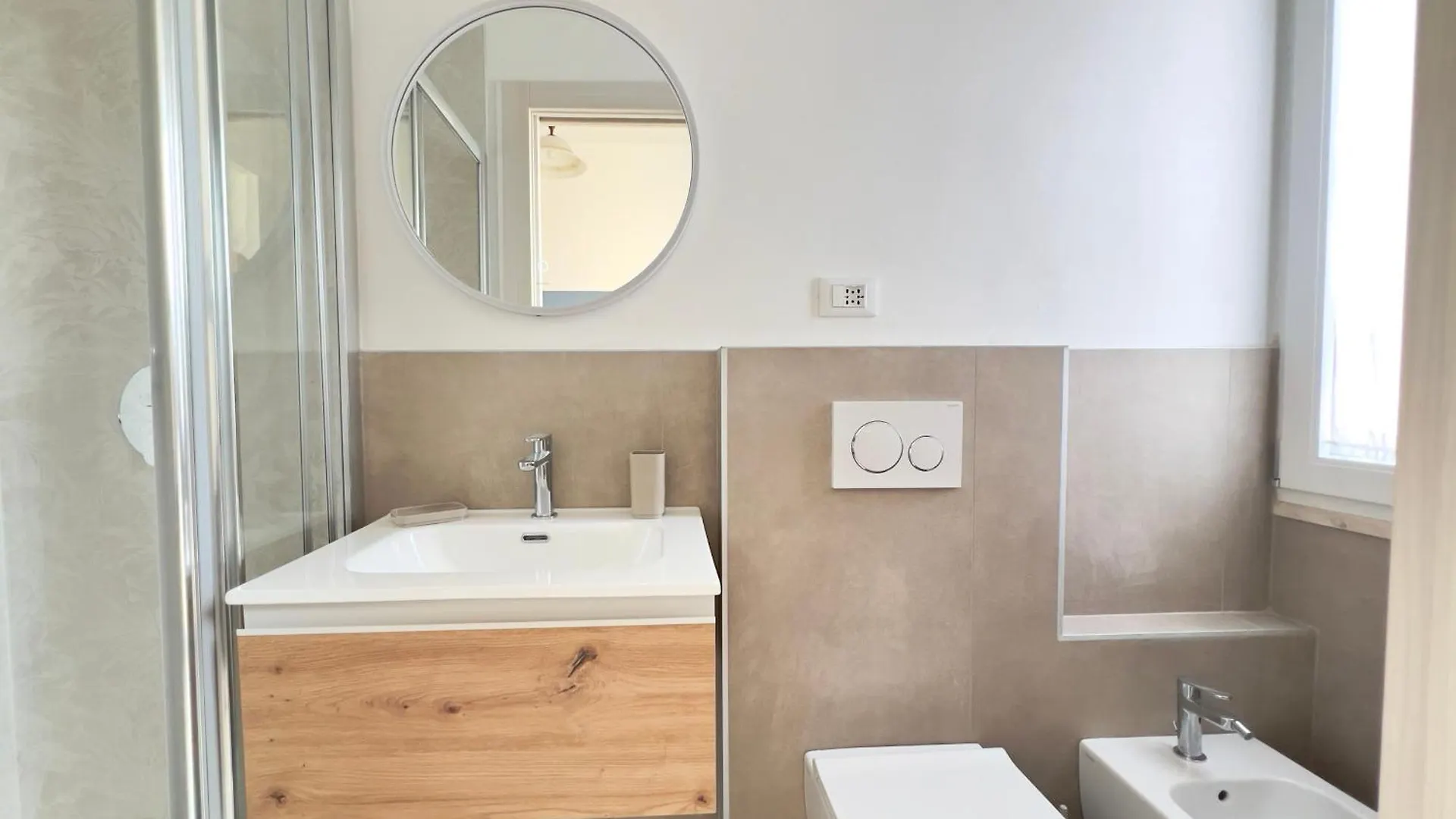 Nicola House Lägenhet Cervia Italien