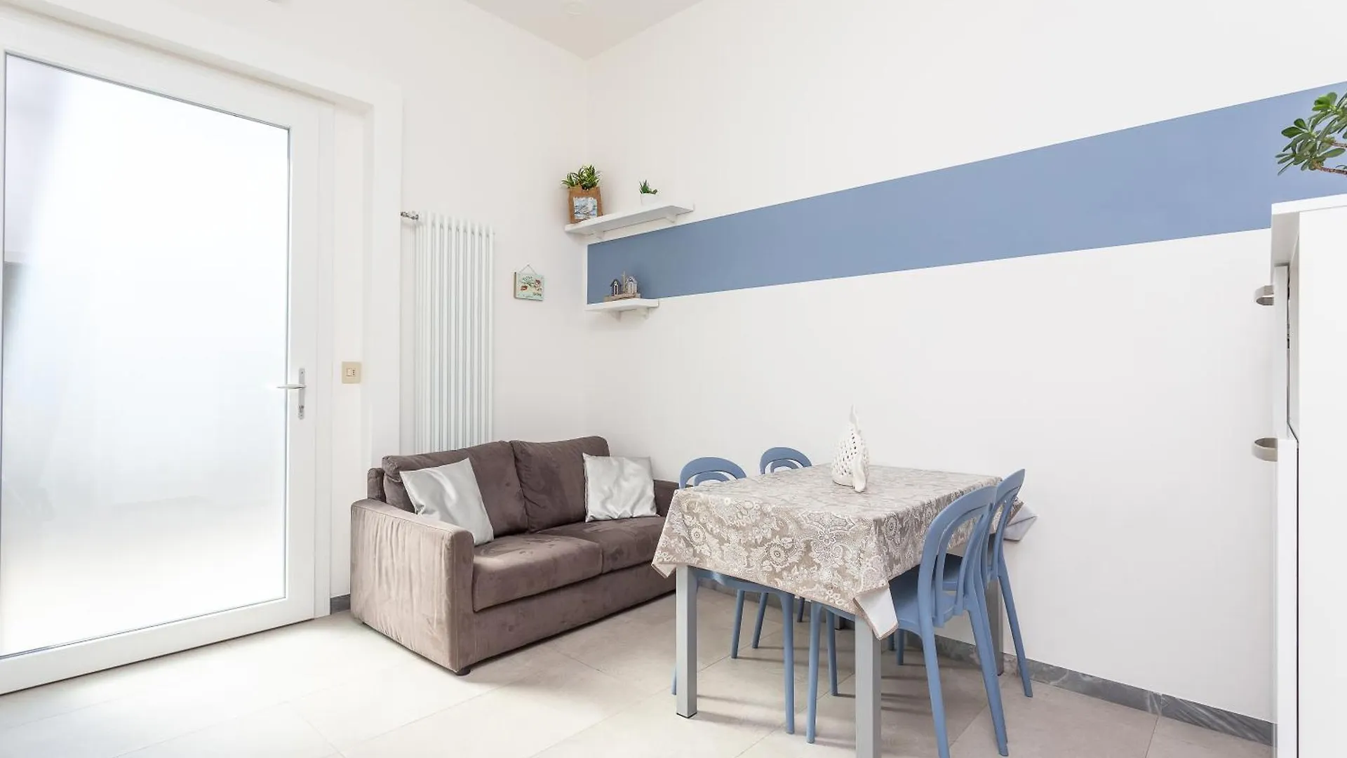 Nicola House Lägenhet Cervia
